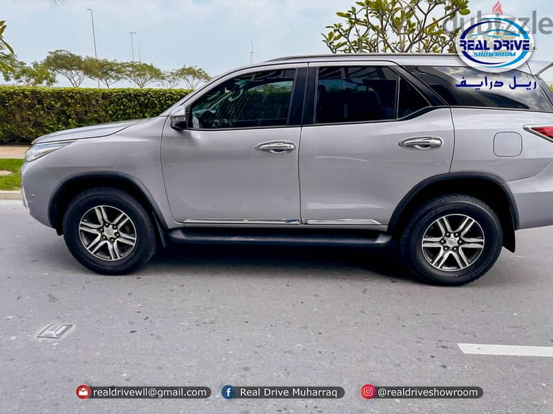 ** BANK LOAN AVAILABLE **  Toyota Fortuner 2020 -4W 5