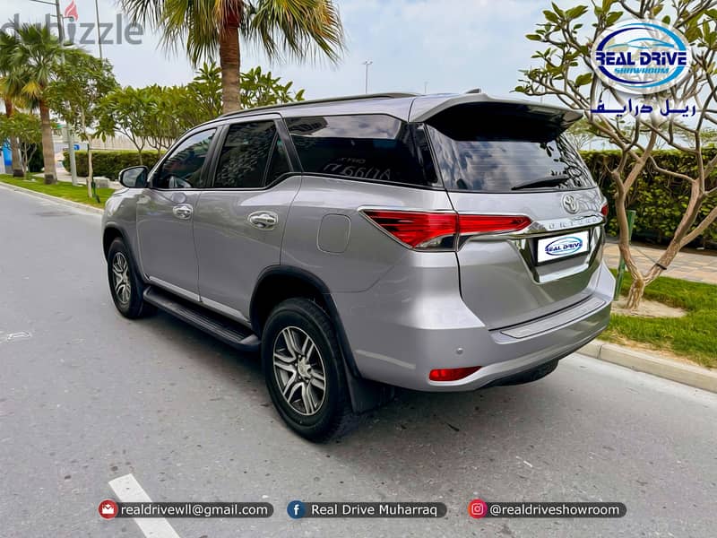 ** BANK LOAN AVAILABLE **  Toyota Fortuner 2020 -4W 6