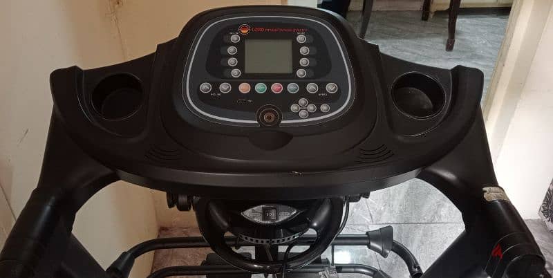 Good condition treadmill. mobile number,36822786 1