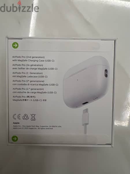 Apple airpods 2nd Generation brand new 1
