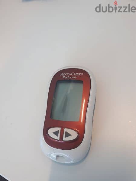 Accu-Chek blood sugar monitor machine 1