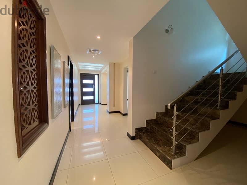 6 BHK WITH POOL AND GARDEN 11