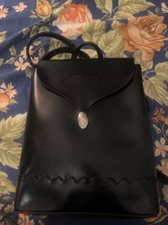 orignal gucci bag very nice in condition urgent 0