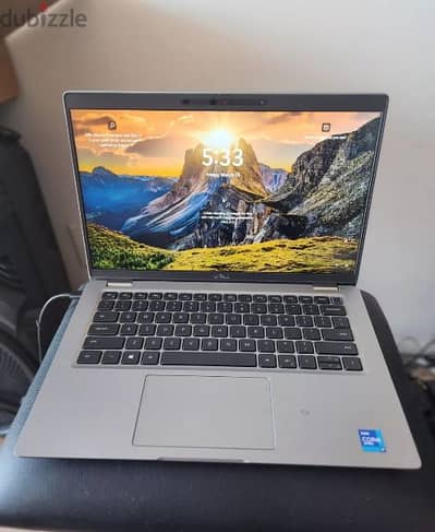 Dell latitude i7-11th Generation 3GHz 16GB 512GB SSD laptop