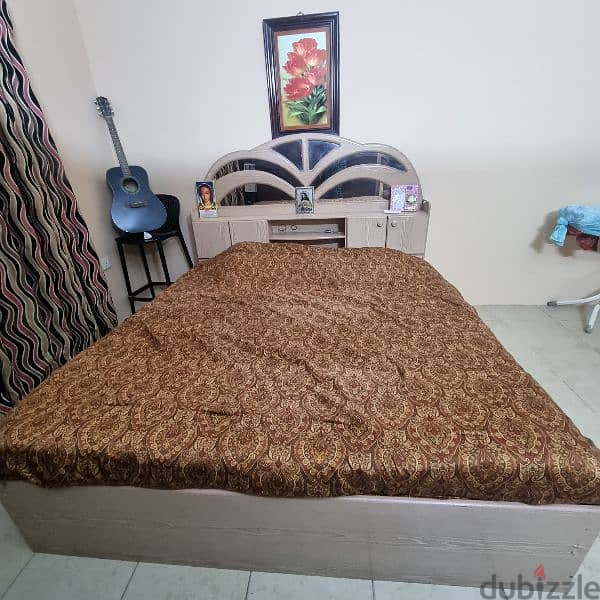 king size bed with new mattress in very good condition 1