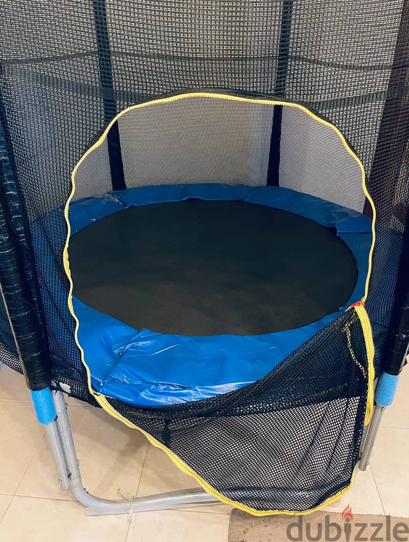 Good condition trampoline 6FT 1