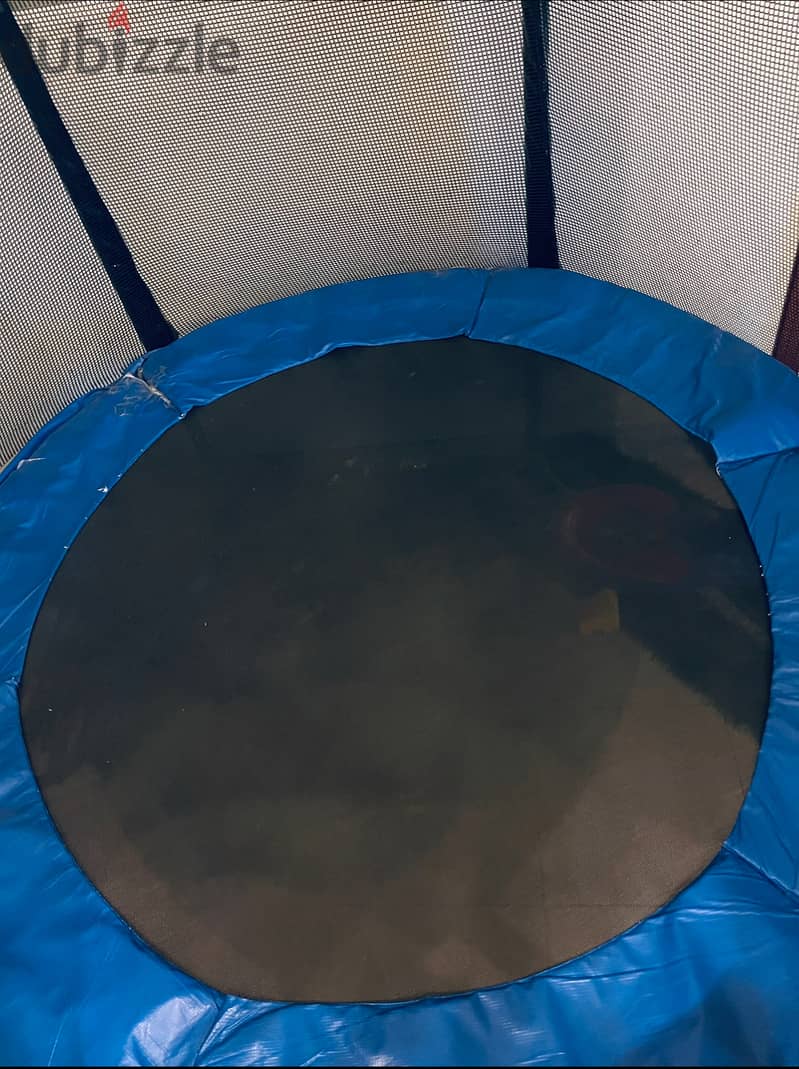 Good condition trampoline 6FT 2
