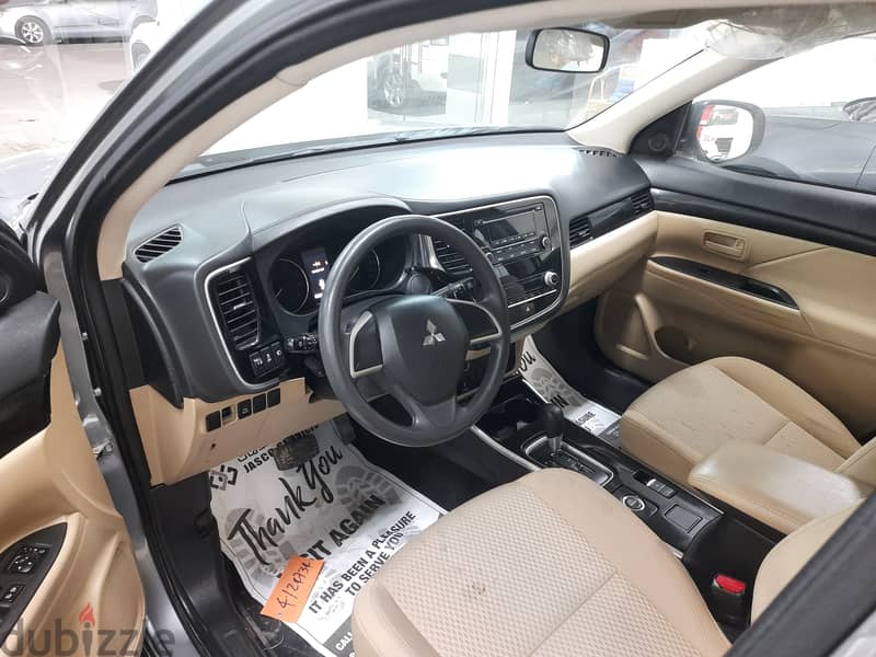 Mitsubishi Outlander 2020 used for sale in bahrain 4