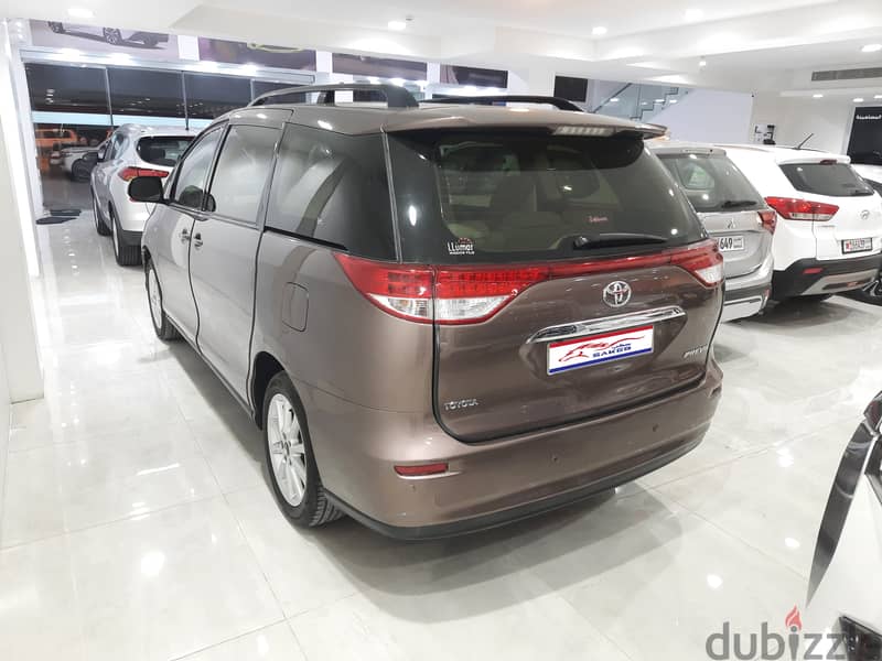 Toyota Previa 2016 in excellent condition 2