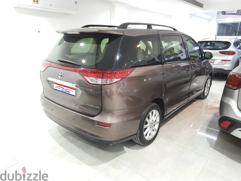 Toyota Previa 2016 in excellent condition 3