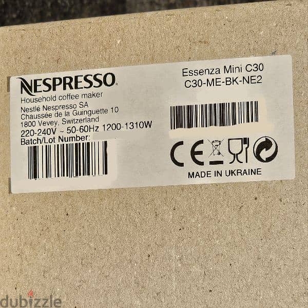 Brad New Nespresso Essenza Espreso Maker C30-ME with 7 coffee capsules 3