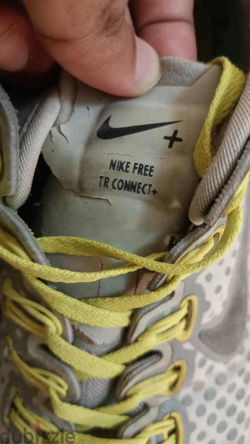 NIKE FREE TR CONNECT+ (running/training shoe) - Size UK 8.5/ EUR 43 4