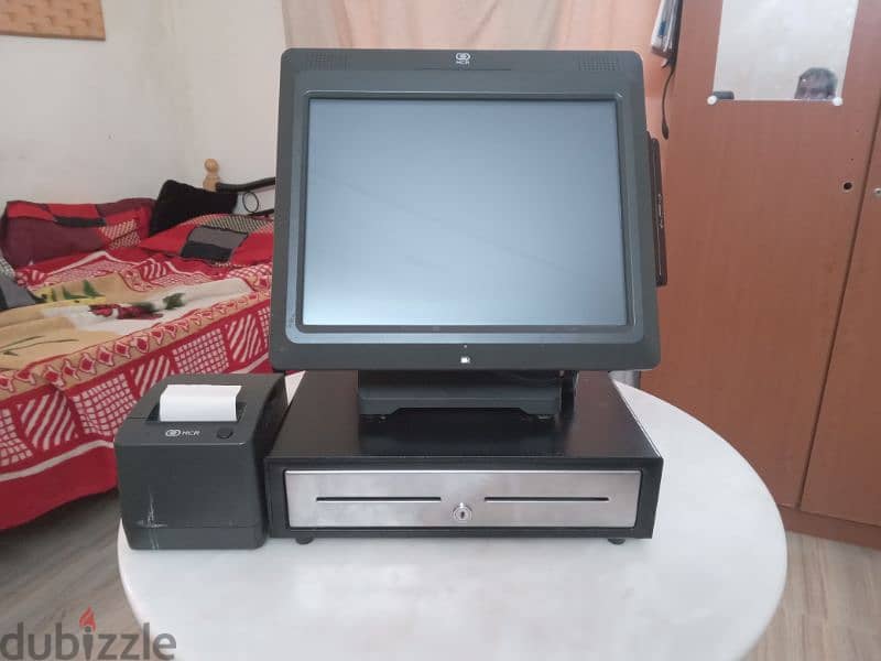 NCR POS MACHINE WITH PRINTER AND CASH DRAWER 1