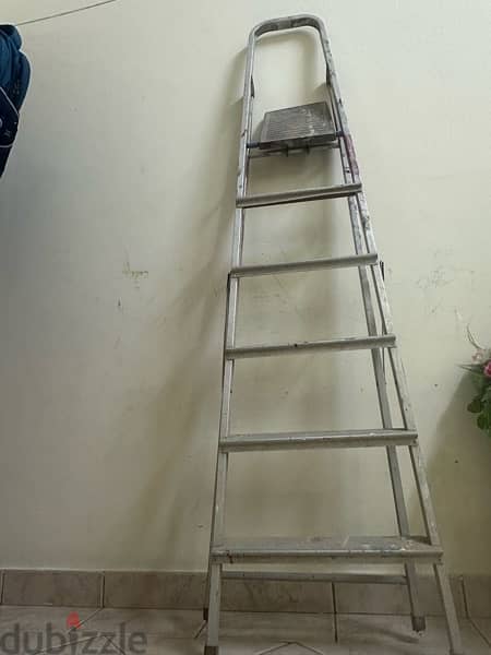 Foldable Aluminium Ladder 1