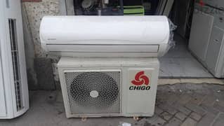 2 ton Ac for sale good condition good working six months warranty