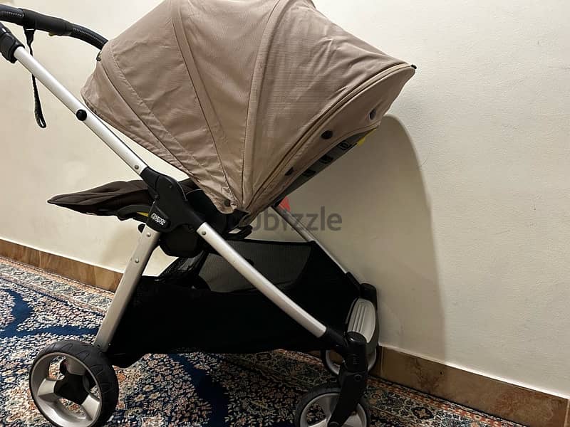 Mamas & Papas stroller, Chicco Chair and Britax car seat 16