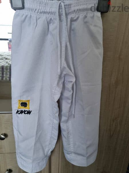 Taekwondo suit  first size 1