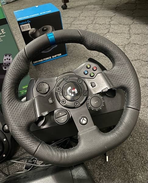 Logitech g923 with shifter 1