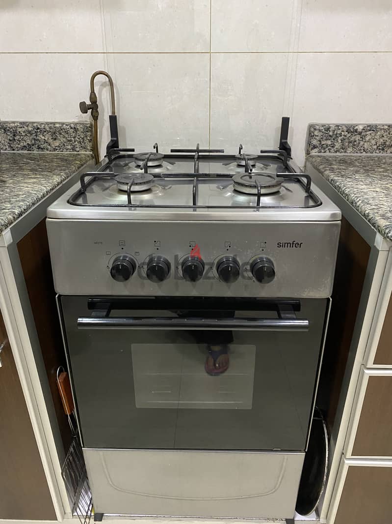 Cooking range gas 4 burners available after 5 May 2