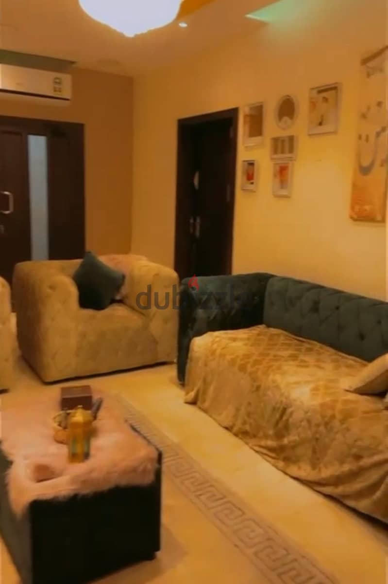 For Rent: Spacious Apartment in Hamad City Number of Rooms: 2 Number o 6