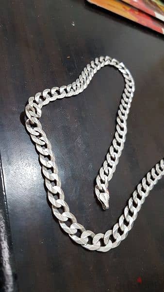 Italian chain 1