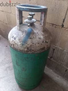 gas cylinder medium full with regulator
