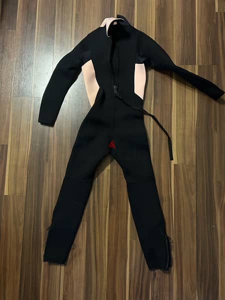 Wet suit child size 10 and 8 1