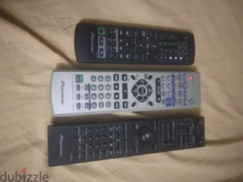 HOME THETRE REMOTE AVAILABLE NEW AND USED ORI6 8