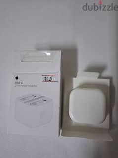 apple charger and handfree only 5 days used have a warranty