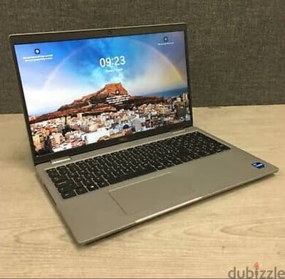 Dell Latitude silver  i7 11th Gen 512GB SSD Laptop