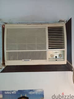 للبيع مكيف بيرل بستن بحاله جيد جداPearl Garden air conditioner for sa