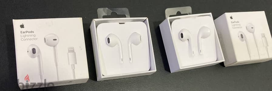 Original Apple Earphones for sale at a negotiable price