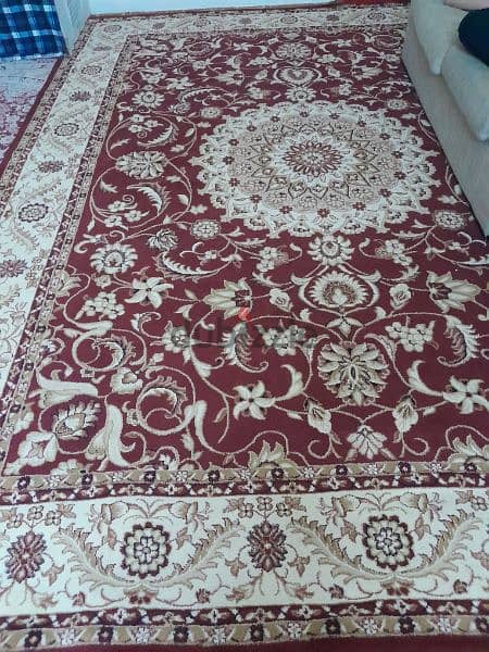 for sale carpet 10 bd v good condition 1