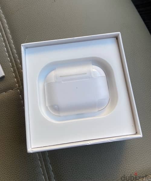 APPLE AIRPODS PRO GEN 2 FOR SALE 2