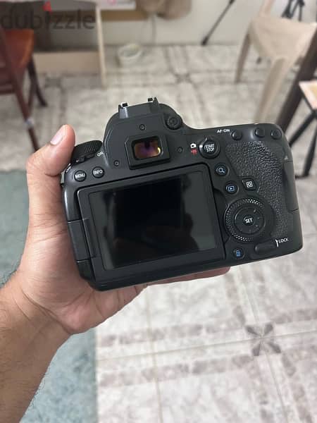 canon EOS 6d mark II body only 2