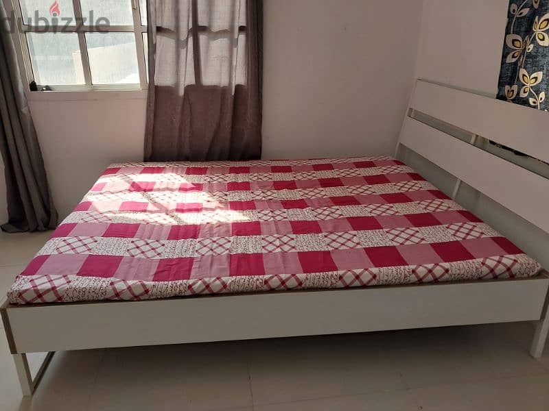 IKEA heavy duety bed, rerly used 7