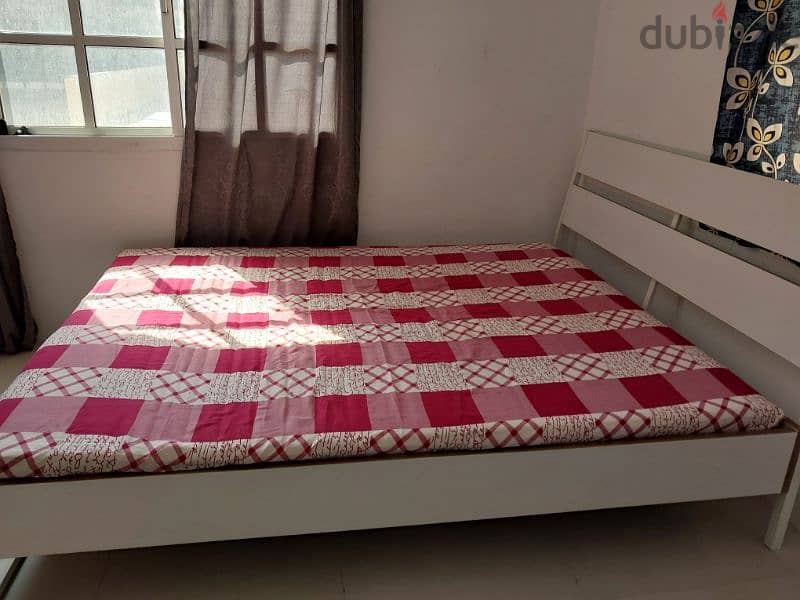 IKEA heavy duety bed, rerly used 9