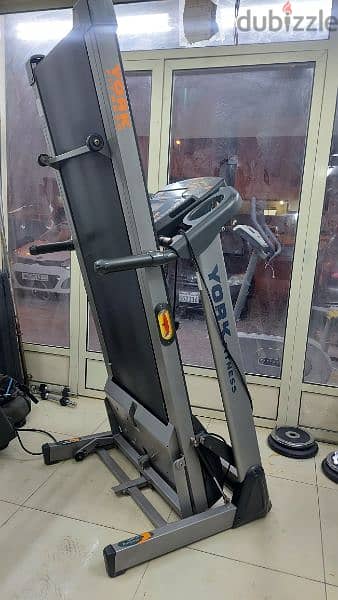 york 150kg well known brand treadmill full size 3.5hp u. s. a made 1