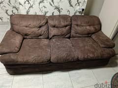 Sofa very comfy للبيع صوفا امريكي مريحا جدا