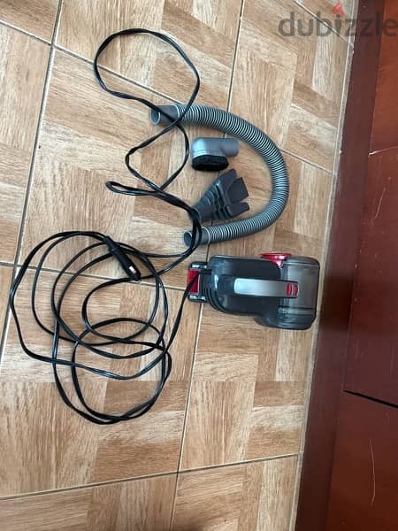 Vacuum cleaner for sale only 10bd 2