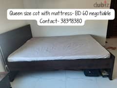 selling cot with mattress- barely used 0