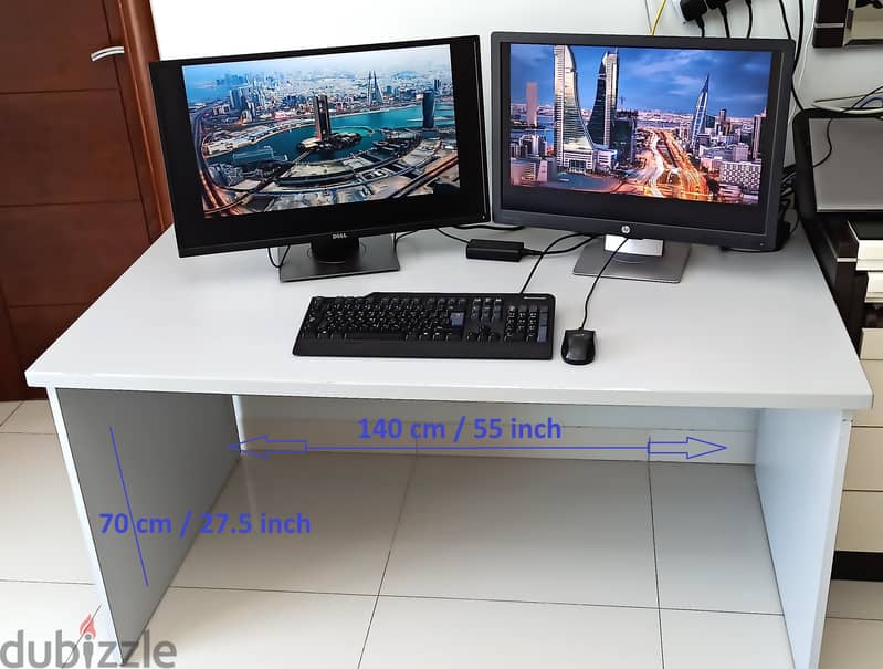 Almost New Computer Table with drawers for sale 2