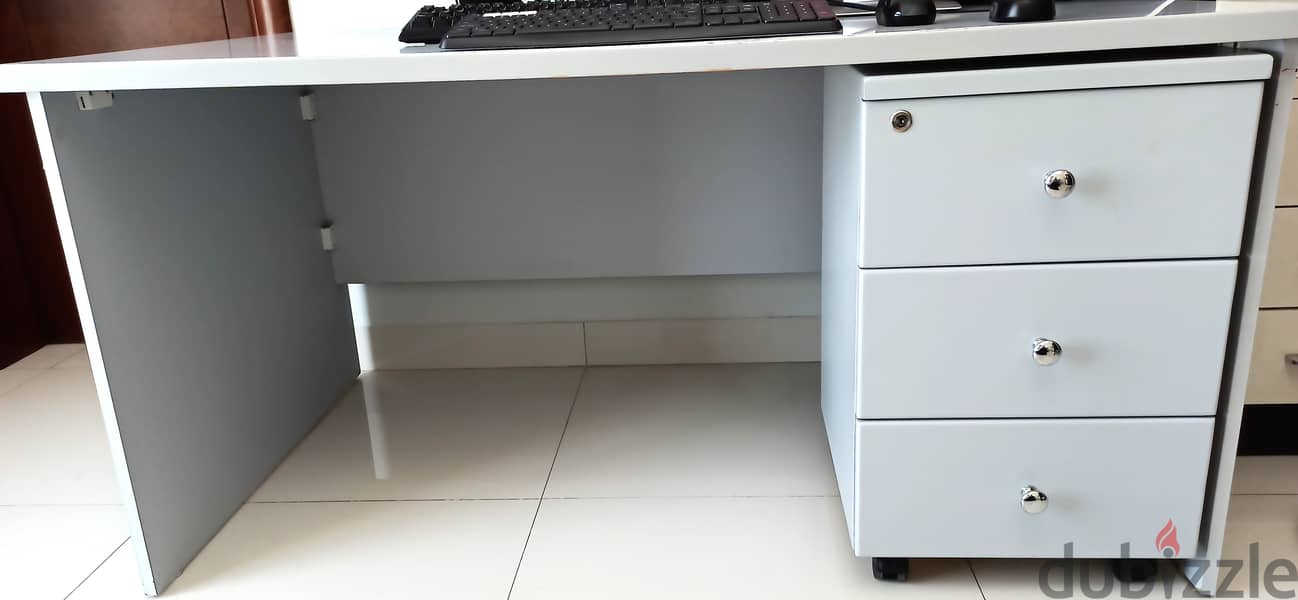 6 months old Sturdy and Big Computer Table with drawers for sale 5