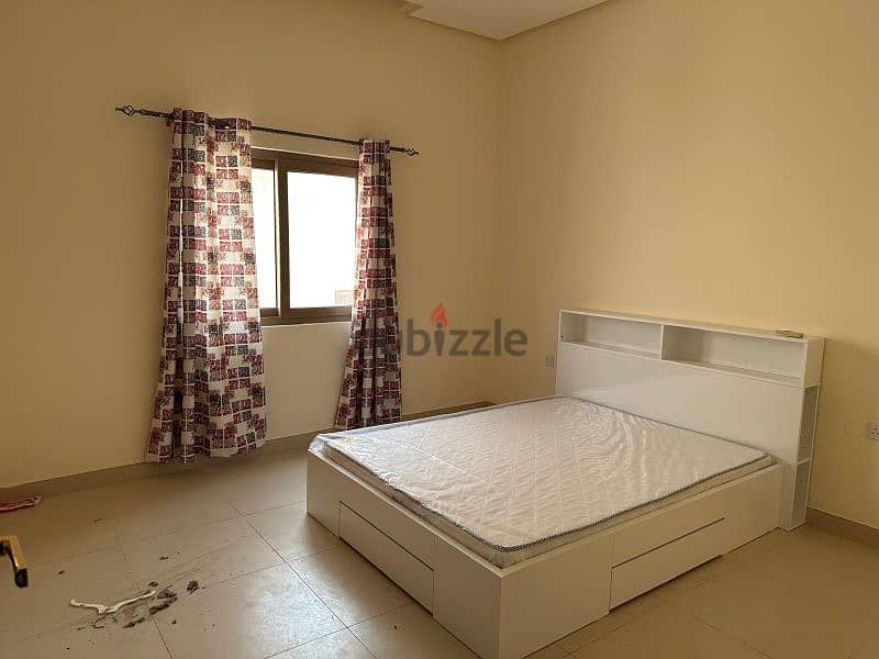 A Flat with HUGE Hall For sale 7