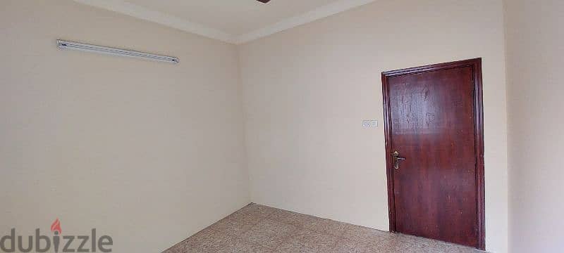 spacious flat for rent in Muharraq 1