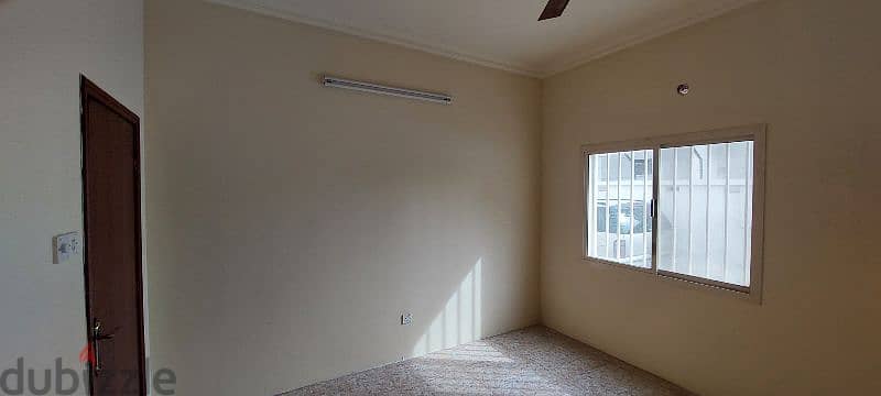 spacious flat for rent in Muharraq 2
