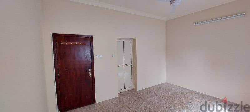 spacious flat for rent in Muharraq 6