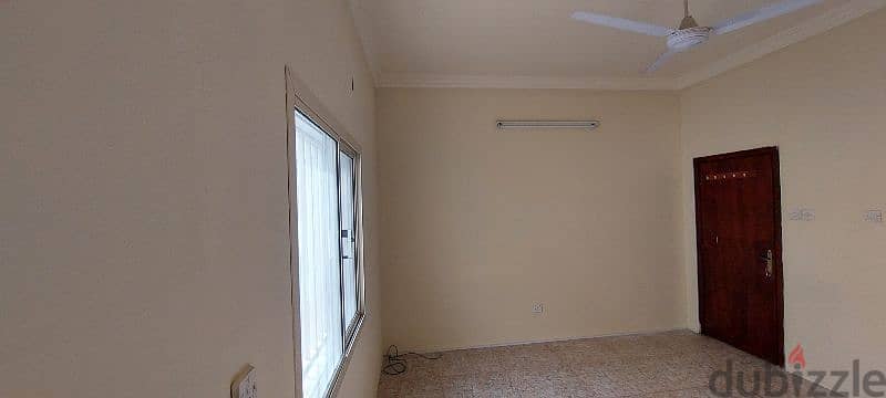 spacious flat for rent in Muharraq 8