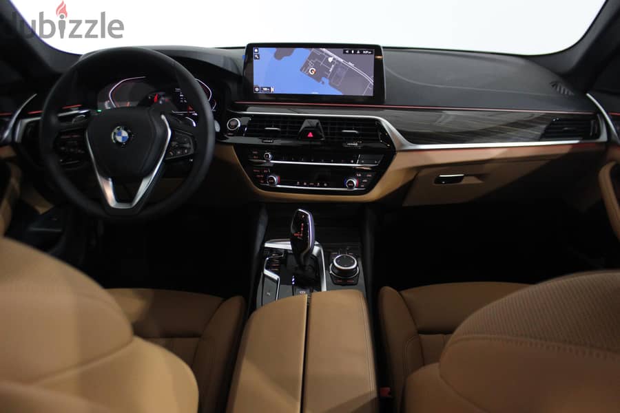 Approved Used - BMW 520i Sedan 12
