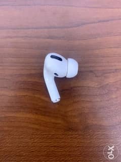 Original Apple AirPod Pro (Left side only) - almost new with warranty 0